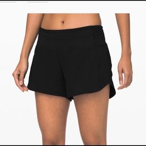 Lululemon Speed Up shorts 4in inseam size 8